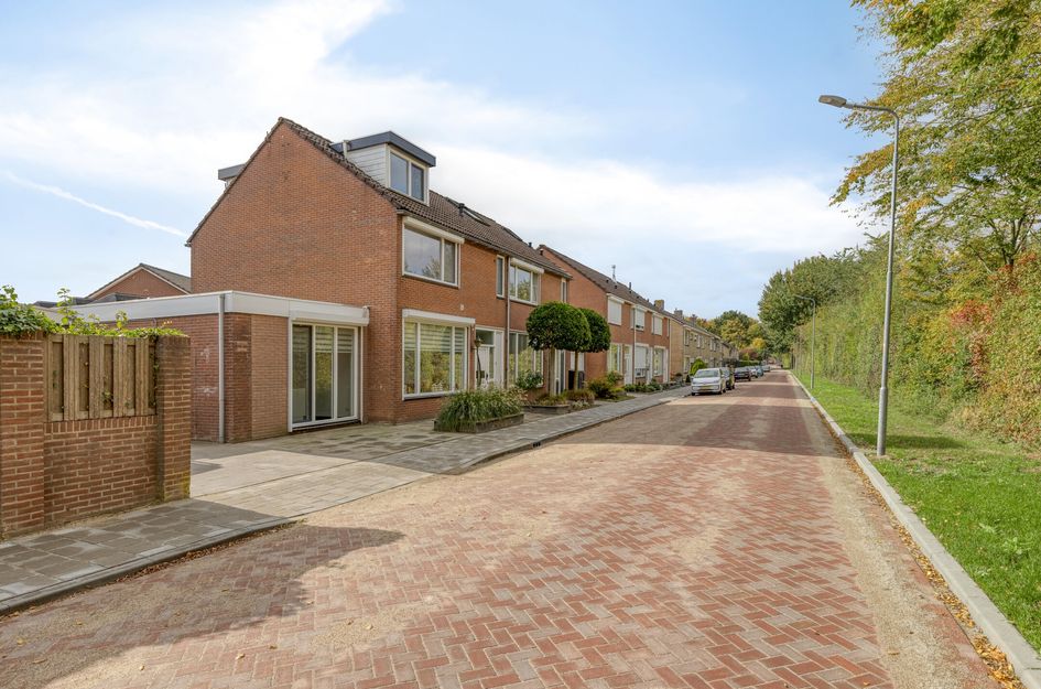 Koningin Julianalaan 30