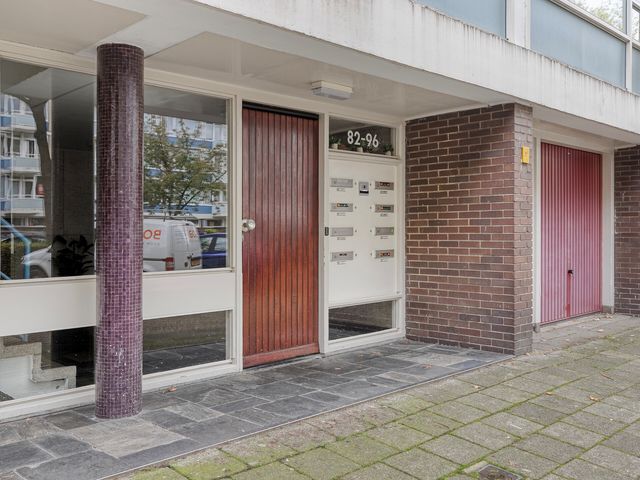 Schout van Eijklaan 86, Leidschendam