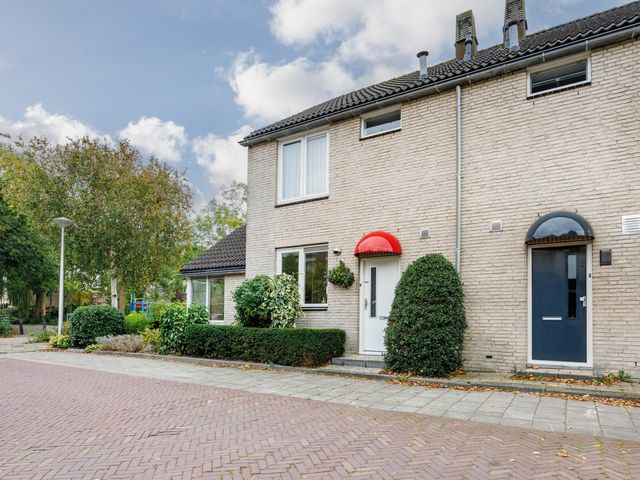 Schapenweide 28, Leiderdorp