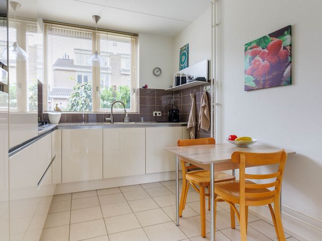 Schapenweide 28, Leiderdorp