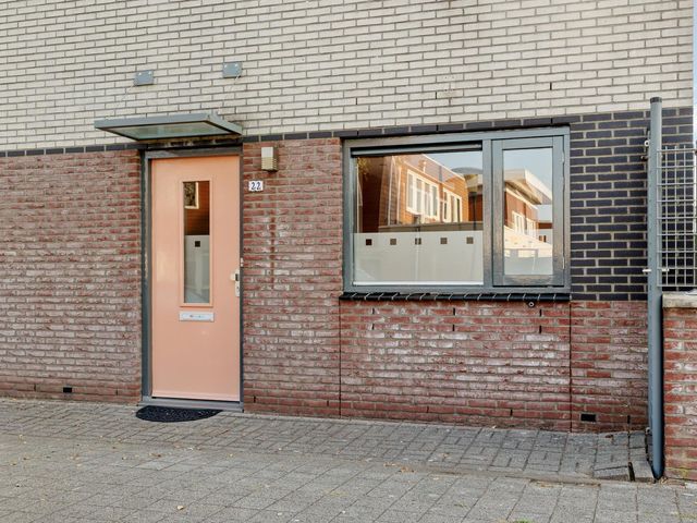 Bloemendaalstraat 22, Zoetermeer