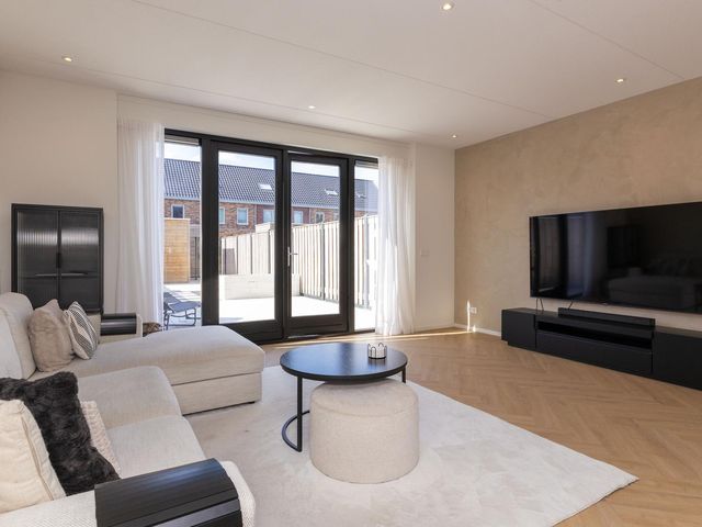 Meester Mantelstraat 51, Blokker