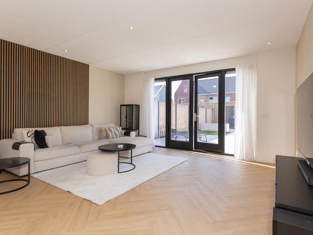 Meester Mantelstraat 51, Blokker