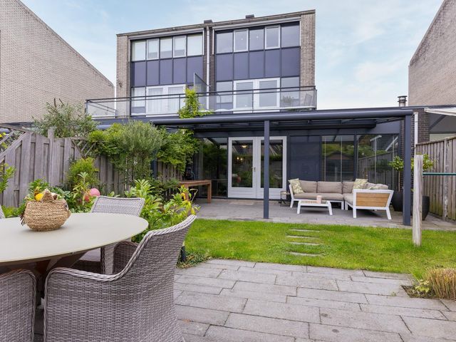 Bertus Aafjeshof 162, Hoorn