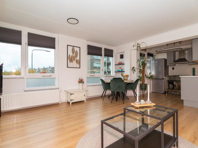 Betje Wolffplein 2, Hoorn