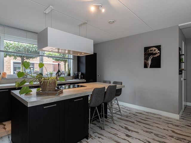 Aalscholver 27, Papendrecht