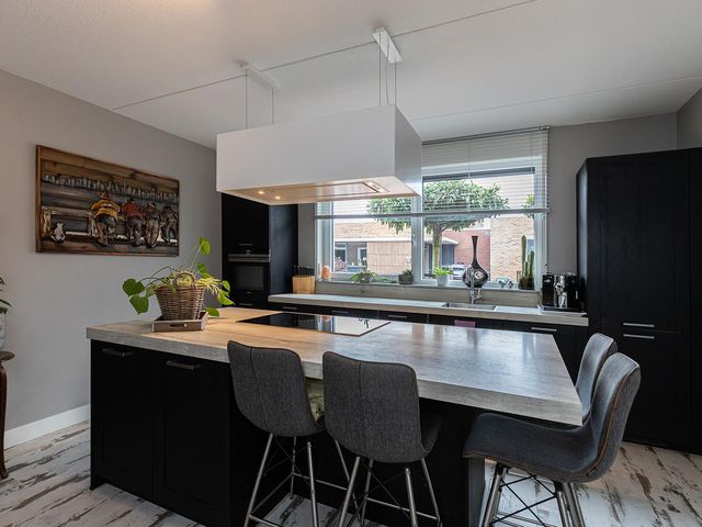 Aalscholver 27, Papendrecht