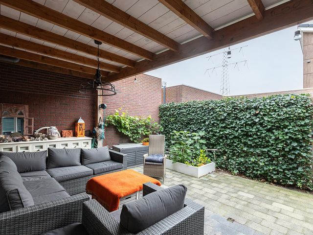 Aalscholver 27, Papendrecht