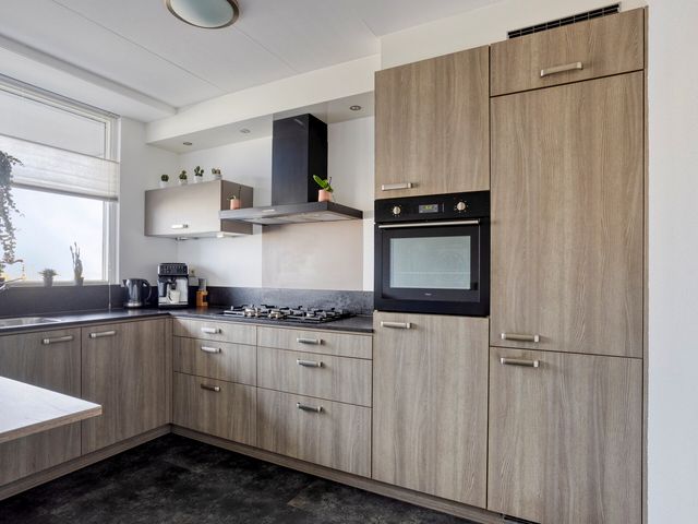 Chopinplein 228, Schiedam