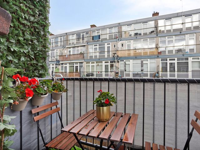 Edisonplein 18B, Schiedam