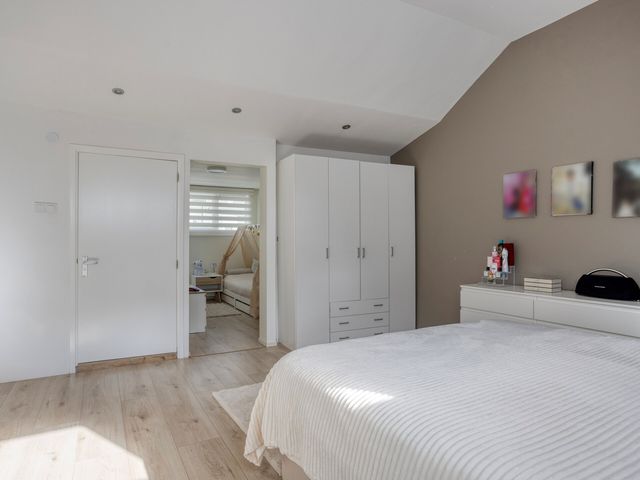 Edisonplein 18B, Schiedam