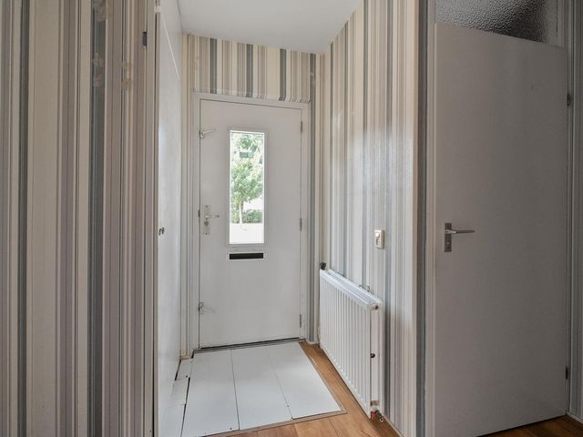 Doorzwin 4171, Julianadorp