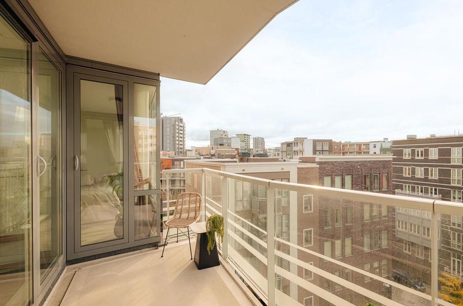 Theo van Doesburghof 96