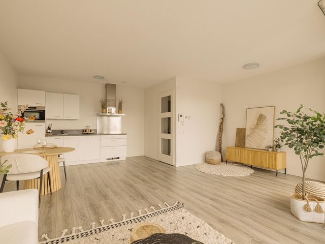 Theo van Doesburghof 96, Diemen