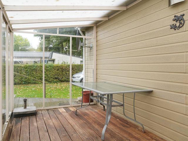 Erichemsekade 8 1, Buren