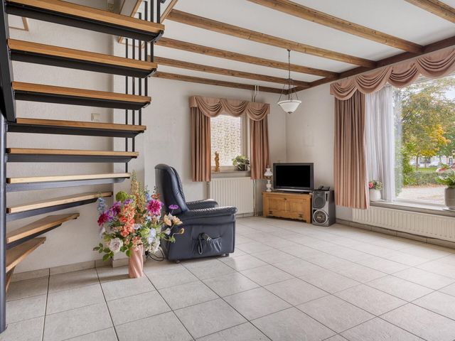 Kamillestraat 19, Waalwijk