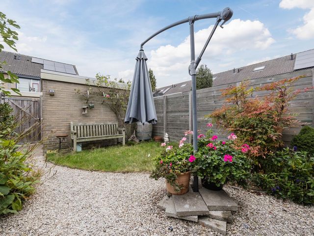 van Swietenstraat 1, Terneuzen