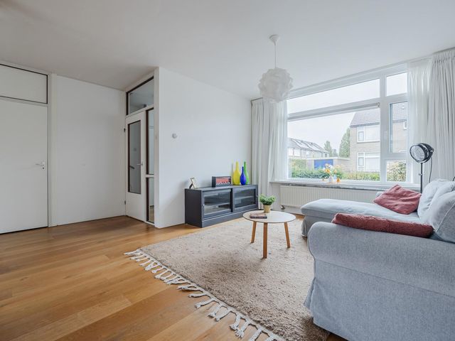 van Swietenstraat 1, Terneuzen