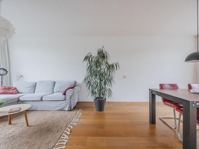 van Swietenstraat 1, Terneuzen