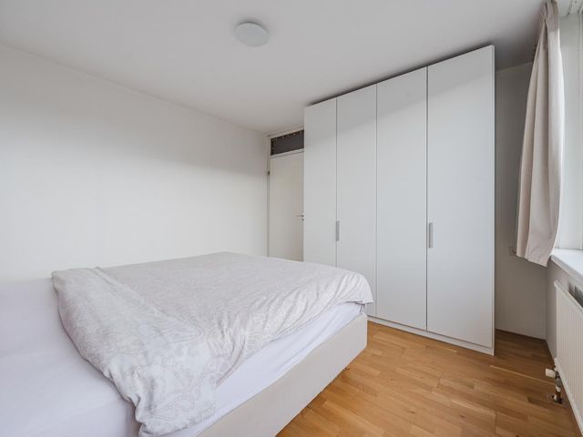 van Swietenstraat 1, Terneuzen