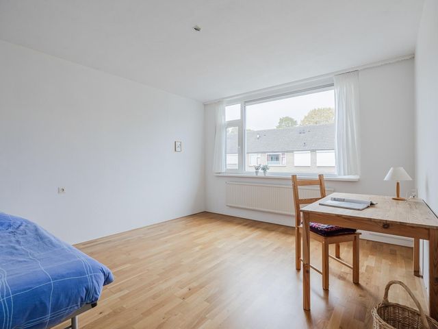 van Swietenstraat 1, Terneuzen