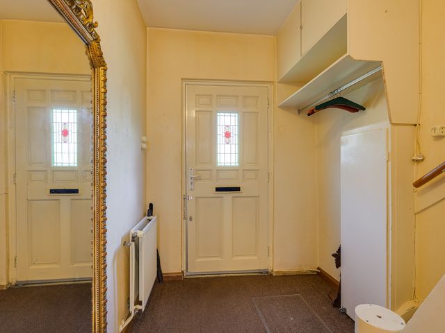 Koningin Emmalaan 27, Leidschendam