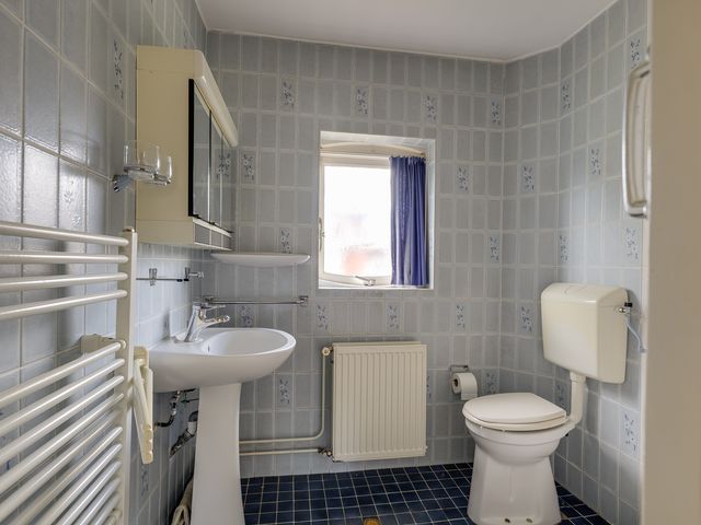 Koningin Emmalaan 27, Leidschendam