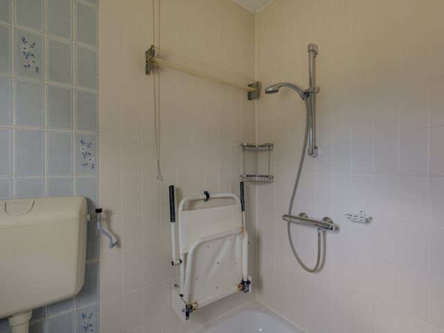 Koningin Emmalaan 27, Leidschendam