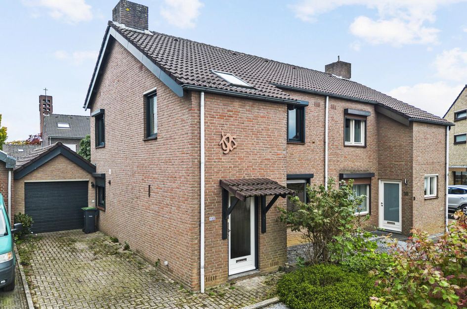 Pater Pelzersstraat 18A
