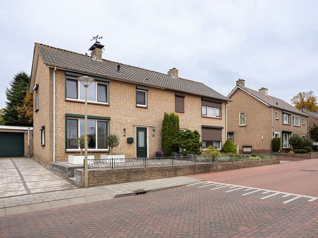 Frans Halsweg 12, Groesbeek