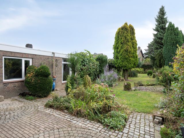 Luipertstraat 15, Moorveld