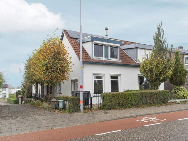 Leimuiderdijk 31, Rijsenhout
