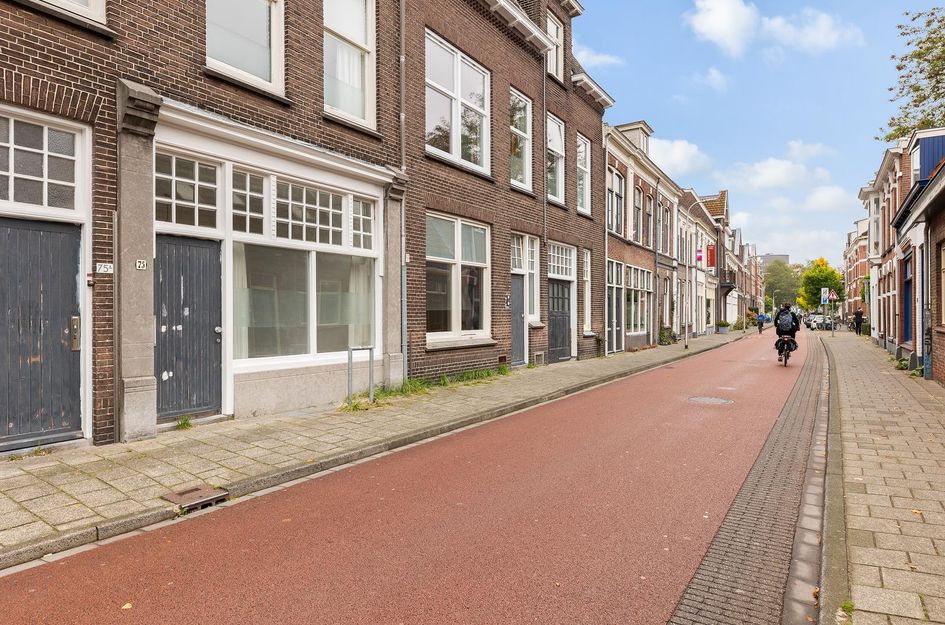 Van Karnebeekstraat 75