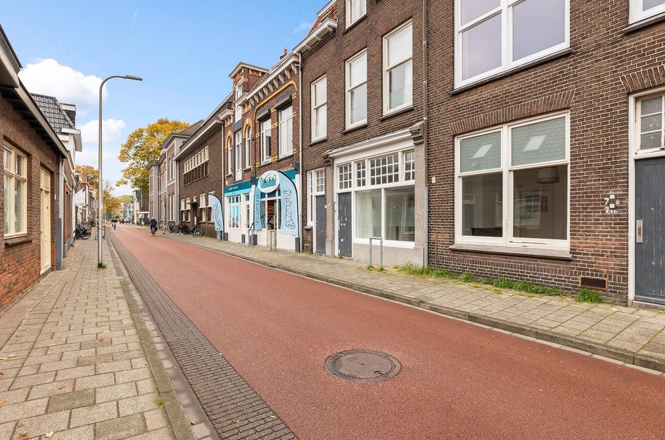 Van Karnebeekstraat 75