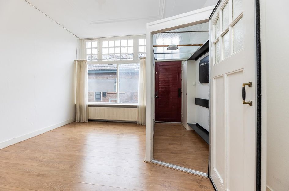 Van Karnebeekstraat 75