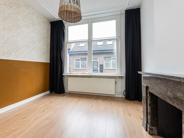 Van Karnebeekstraat 75, Zwolle