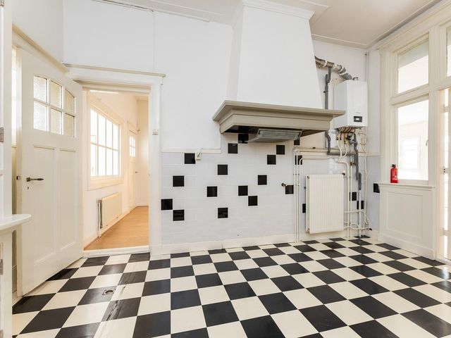 Van Karnebeekstraat 75, Zwolle