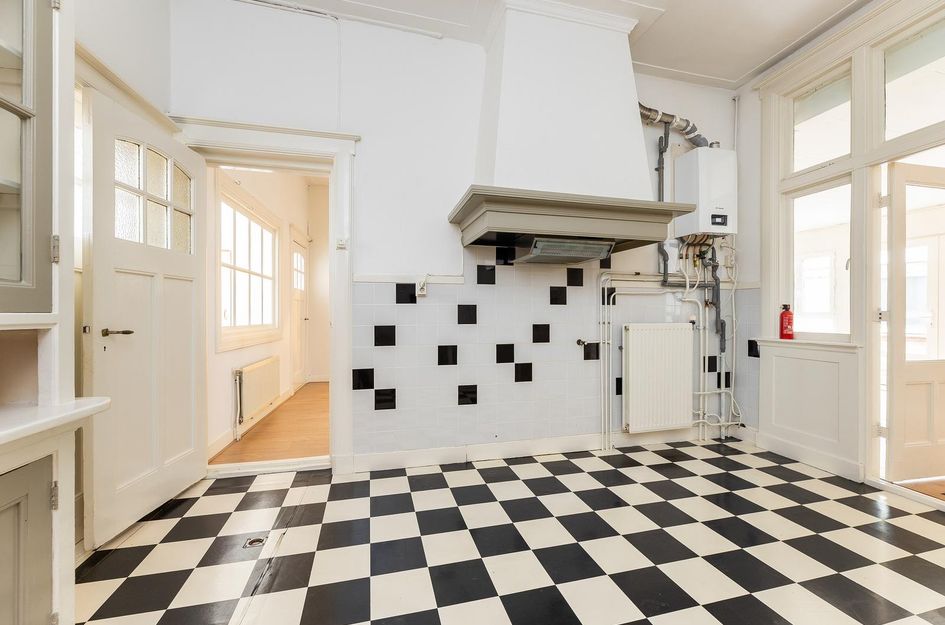 Van Karnebeekstraat 75