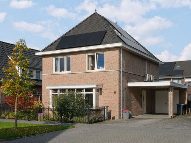 Nijreesweg 82, Almelo