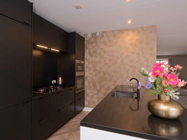 Nijreesweg 82, Almelo