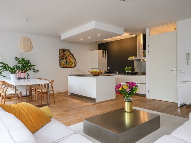 Beneluxlaan 611, Almere