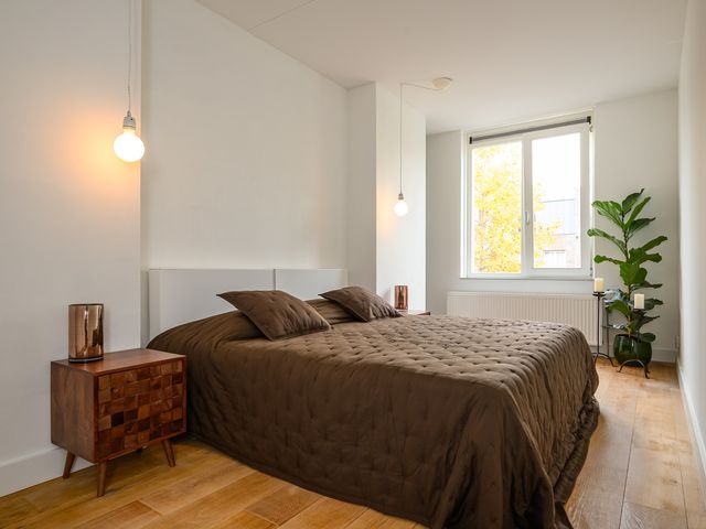 Beneluxlaan 611, Almere