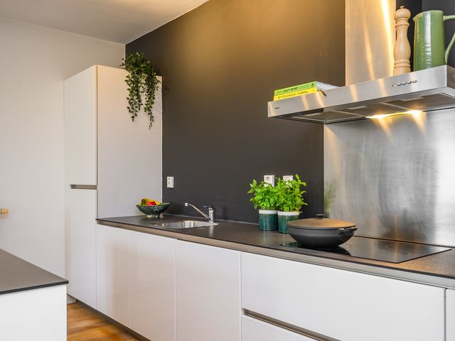 Beneluxlaan 611, Almere