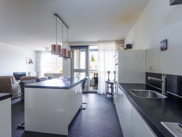 Goudmijnhof 138, Oss