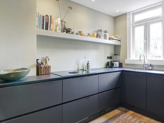 Kerstant van den Bergelaan 4B, Rotterdam