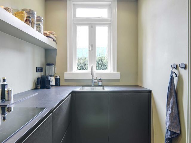 Kerstant van den Bergelaan 4B, Rotterdam