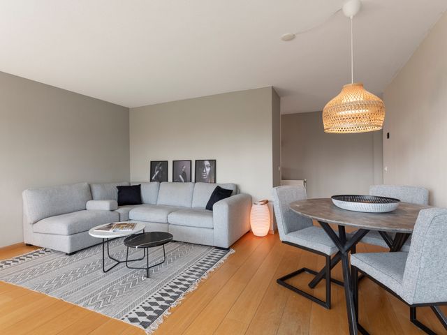 Laan der V.O.C. 340, Almere