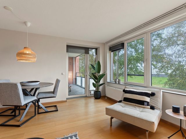 Laan der V.O.C. 340, Almere