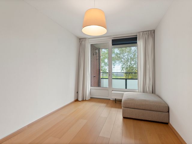 Laan der V.O.C. 340, Almere