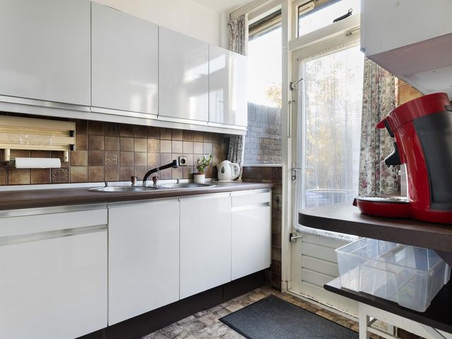 Van Schendelstraat 15, Dordrecht